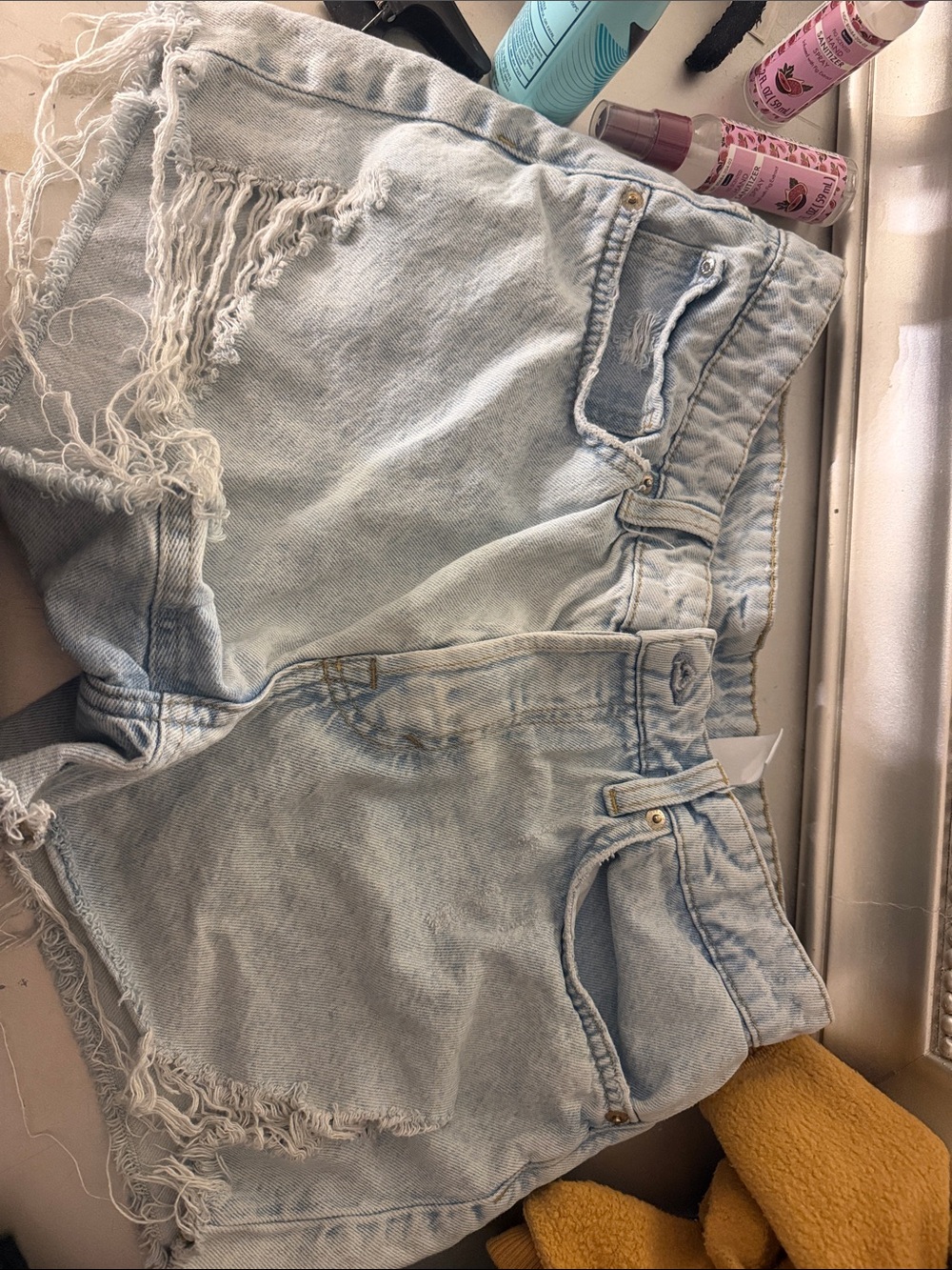 Light Wash Distressed High-Rise Jean Shorts - Unbranded